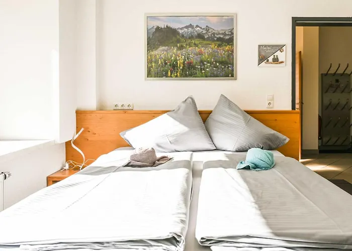 Schwarzer Adler アパート *