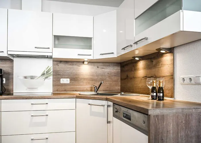 Schwarzer Adler アパート