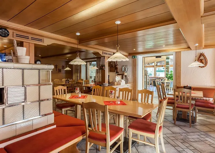 Schwarzer Adler アパート