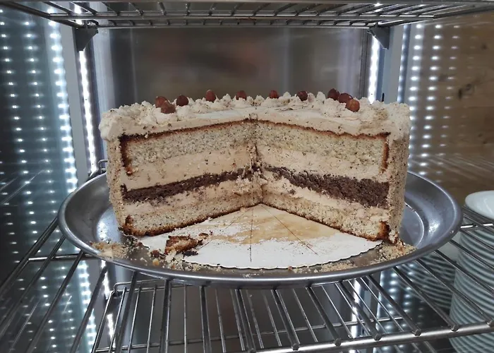 Schwarzer Adler アパート *