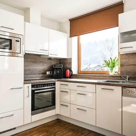 Schwarzer Adler * Elbigenalp